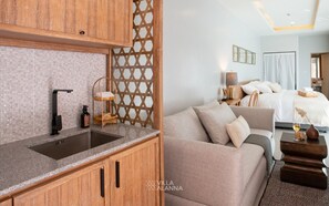 TERRACE SUITE | Eigene Küche | Kühlschrank, Mikrowelle, Wasserkocher mit Kaffee-/Teezubehör