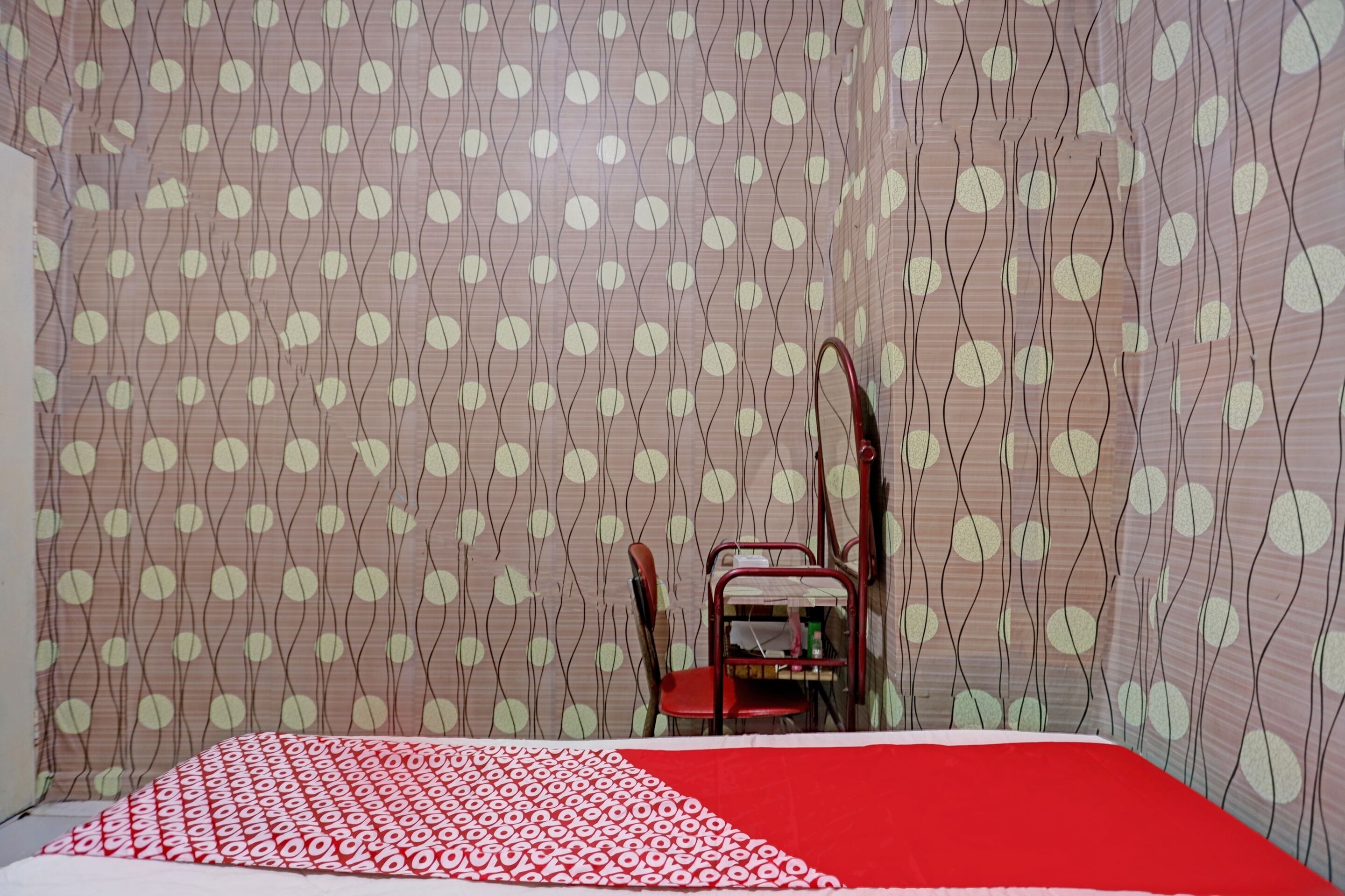 standard double room | desk, free wifi, bed sheets