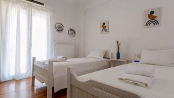 2 dormitorios, tabla de planchar con plancha, wifi y ropa de cama