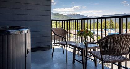 Revytalize - Cozy 3 Bedroom Condo