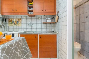 Fridge, microwave, oven, stovetop - Bio-climatic Cave Studio with private terrace (Corfu)