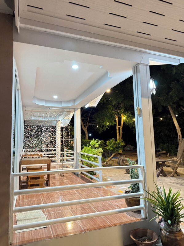 Standard Double Room | Terrace/patio - Rang Noknoy Resort at Koh Larn (Koh Lan)