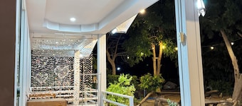 Rang Noknoy Resort at Koh Larn