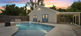 Luxe Pool Casita w Saltwater Pool 25 Min to PCB