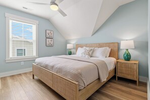 4 Schlafzimmer, Bügeleisen/Bügelbrett, kostenloses WLAN, Bettwäsche
