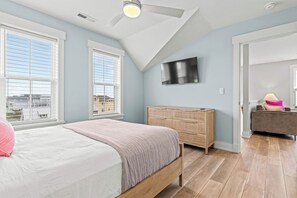 4 Schlafzimmer, Bügeleisen/Bügelbrett, kostenloses WLAN, Bettwäsche