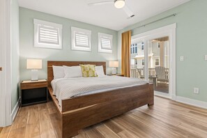 4 bedrooms, iron/ironing board, free WiFi, bed sheets