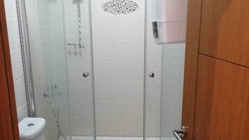 Superior Apartment | Bathroom