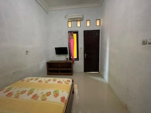 Standard-Doppelzimmer | Schreibtisch, kostenloses WLAN, Bettwäsche