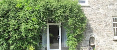 Apartment, Multiple Beds | Exterior