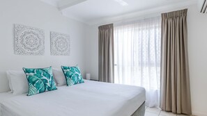 3 bedrooms, free WiFi, bed sheets