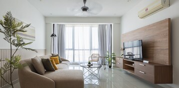 Televisión de pantalla plana