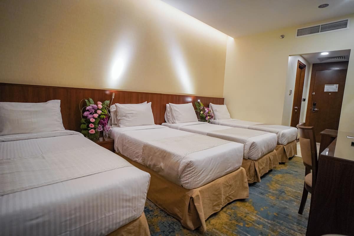 Standard Quadruple Room