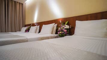 Standard Quadruple Room | Soundproofing, iron/ironing board, free WiFi