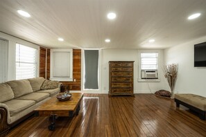 TV - The Fleming Suite | 1 bed, 1 bath condo w/shared pool (Key West)