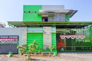 Front of property - Hotel O Griya Kencana Asri Syariah (Surakarta)