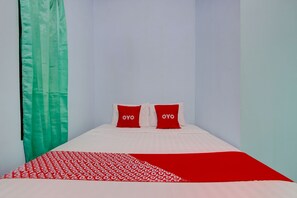 Standard Double Room - Hotel O Griya Kencana Asri Syariah (Surakarta)