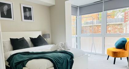 Amber Apartment 2 in Newmarket