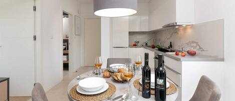 تناول الطعام