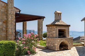 Terrace/patio - Cheerful sea view villa Franka in a quiet location (Mali Kosi)