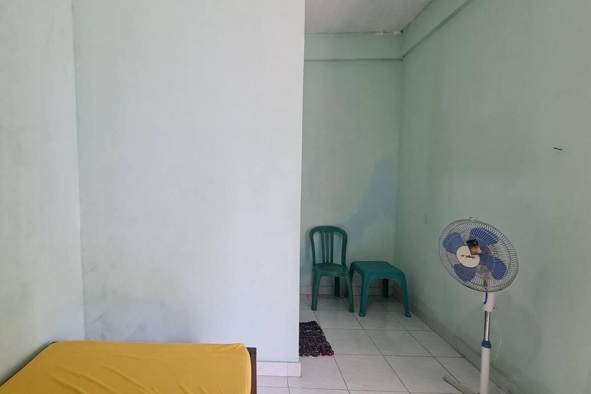 ห้องอีโคโนมีดับเบิล | โต๊ะทำงาน, พื้น ที่ทำงานแบบใช้แล็ปท็อป, Wi-Fi ฟรี, ผ้าปูที่นอน