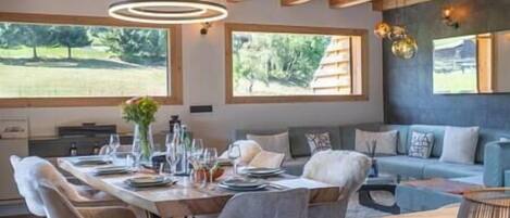 تناول الطعام