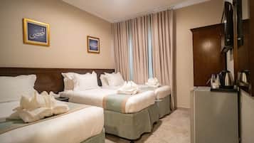 Standard Triple Room | Soundproofing, free WiFi