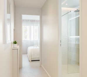3 Schlafzimmer, Bügeleisen/Bügelbrett, Reisekinderbett, WLAN