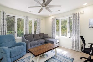 TV connectée, cheminée