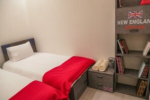 2 bedrooms, WiFi, bed sheets