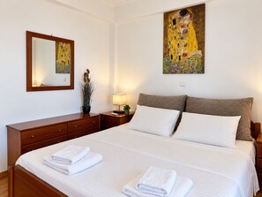 Room - Eagles Nest Villa Your Grecian Paradise (Agia Marina)