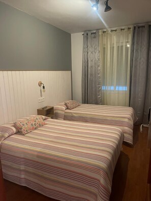 Wi-Fi gratuit, draps fournis