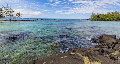 Hale Honu Steps from the Ocean at Maunaloa Shores Condo in Hilo!