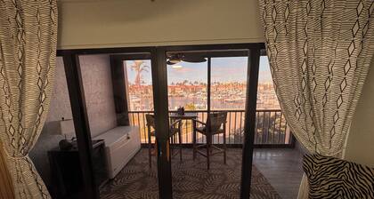 Modern Marina View, Steps from Restaurant in Burnt Store Marina Gated Community