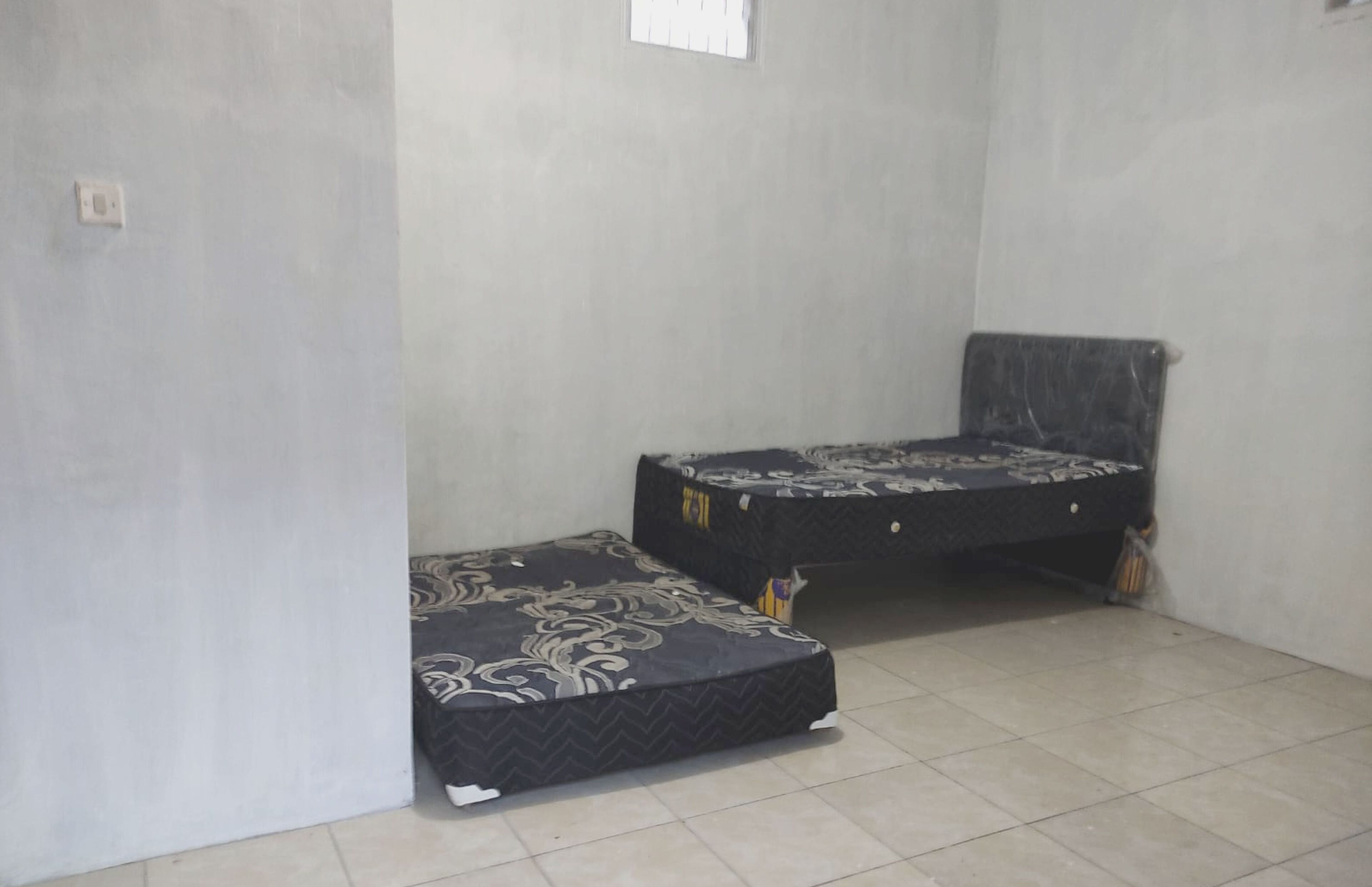 economy double room | 1 bedroom, laptop workspace, free wifi, bed sheets