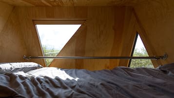 Cabin | 1 phòng ngủ, bộ trải giường