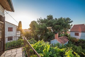 Apartment, Smoking | 2 bedrooms - Apartments Domed - Close to the sea & Comfortable (Supetar)