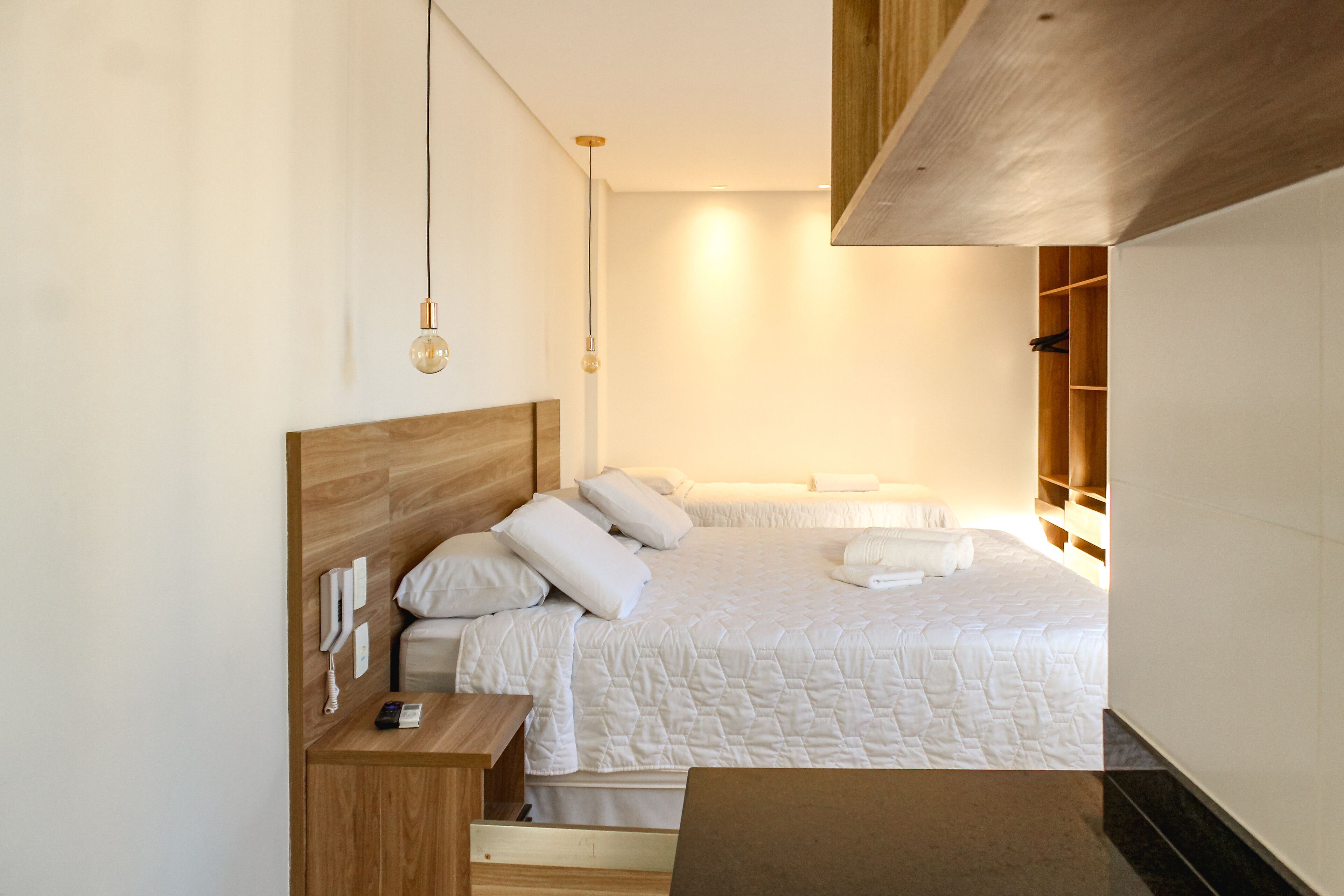 Suite Standard Twin | 1 ห้องนอน, ตู้นิรภัยในห้องพัก, ผ้าม่านกันแสง, Wi-Fi ฟรี