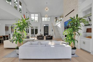 5 bedrooms