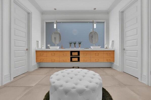5 bedrooms