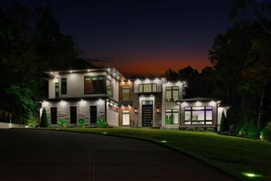 5 bedrooms - The Grand Escape in Atlanta (Atlanta)