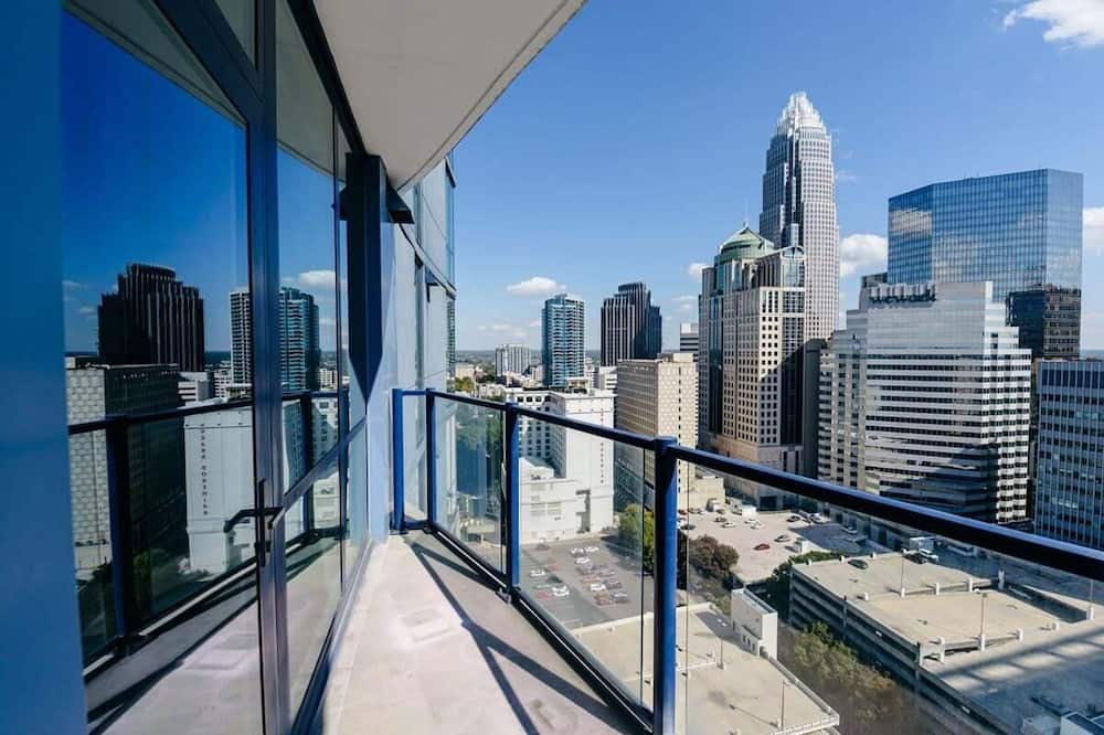 Uptown Furnished Apartments Near Boa Stadium 1 Bedroom Apts by RedAwning - Charlotte, NC