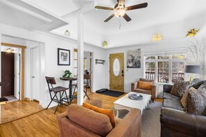 Smart-tv en een open haard