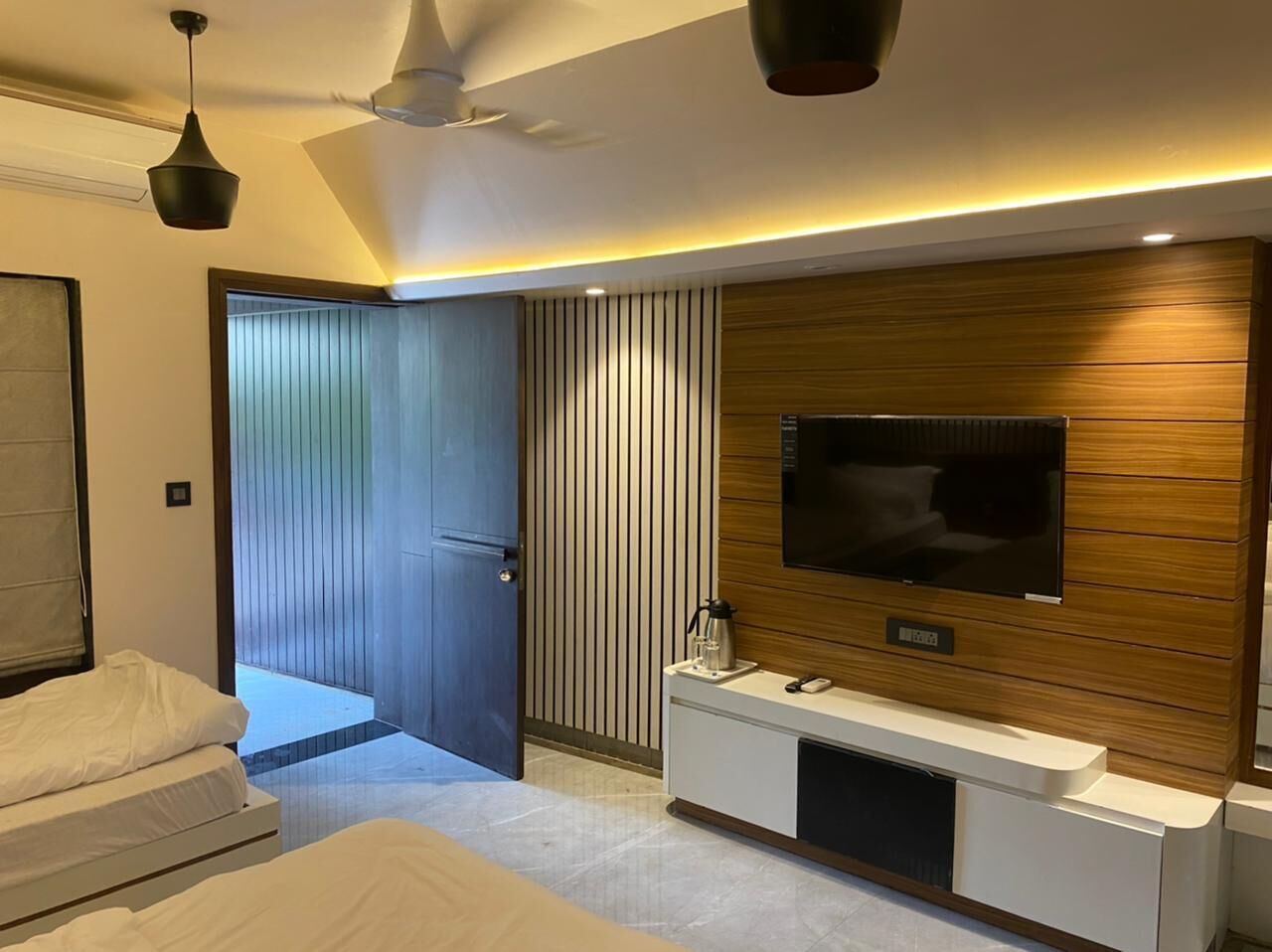 5 多间卧室、WiFi、床单