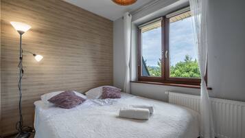 Comfort Apartment | 1 bedroom, iron/ironing board, free WiFi