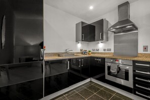Deluxe Apartment | Private kitchen