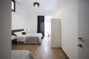 Condo tiện nghi đơn giản | Bộ đồ giường cao cấp, chăn bông, trang trí khác biệt 