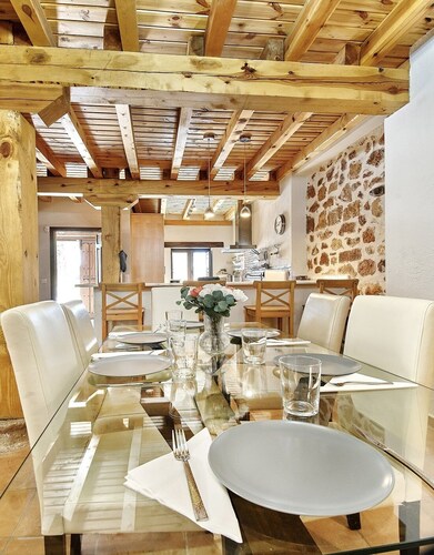 Casa Rural Acogedora y con Encanto en Ayllón Para 6 Personas