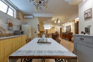 Apartment | Eigene Küche | Geschirrspüler