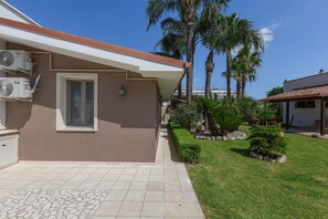 บริเวณภายนอก